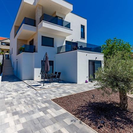 Casa Mia Apartments With Parking Задар Екстериор снимка