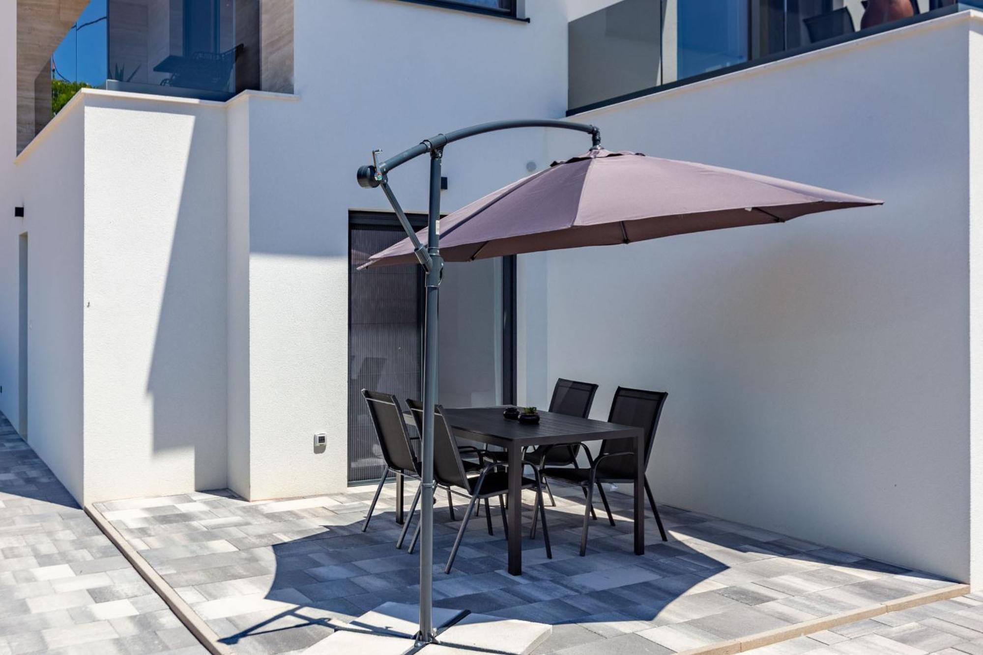 Casa Mia Apartments With Parking Задар Стая снимка