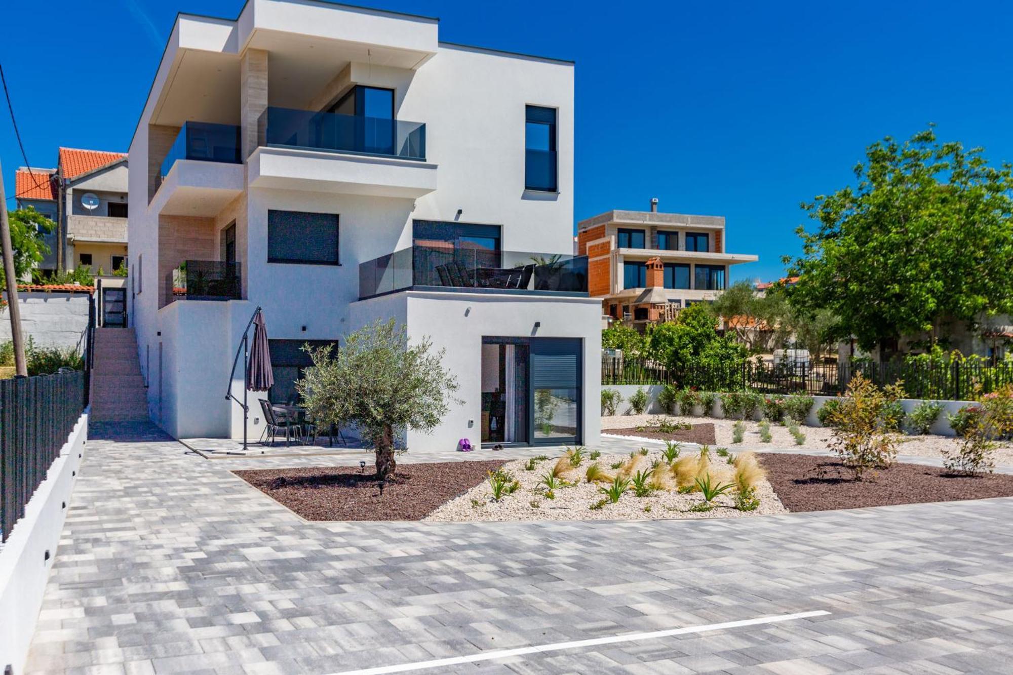 Casa Mia Apartments With Parking Задар Екстериор снимка