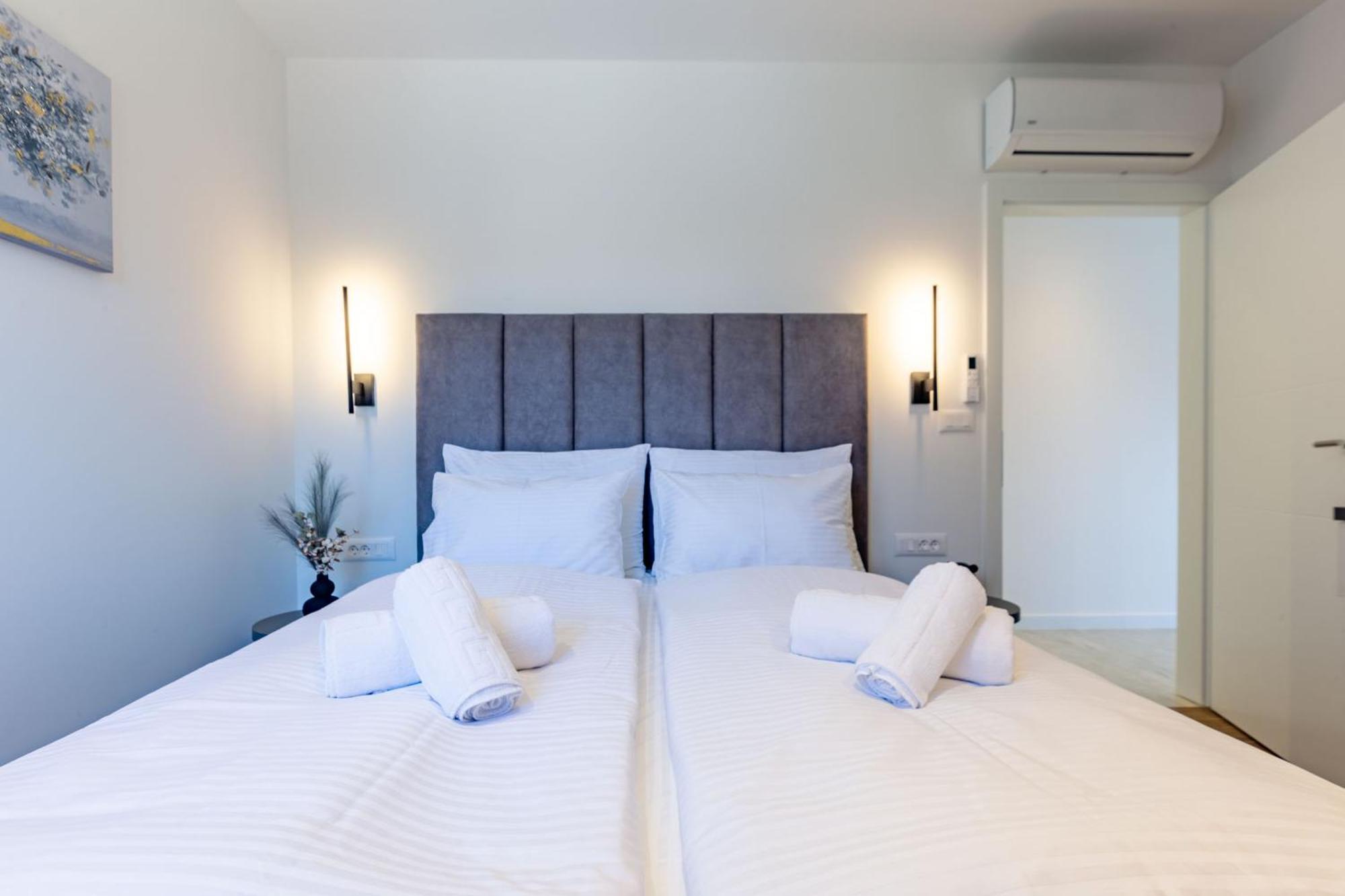 Casa Mia Apartments With Parking Задар Екстериор снимка