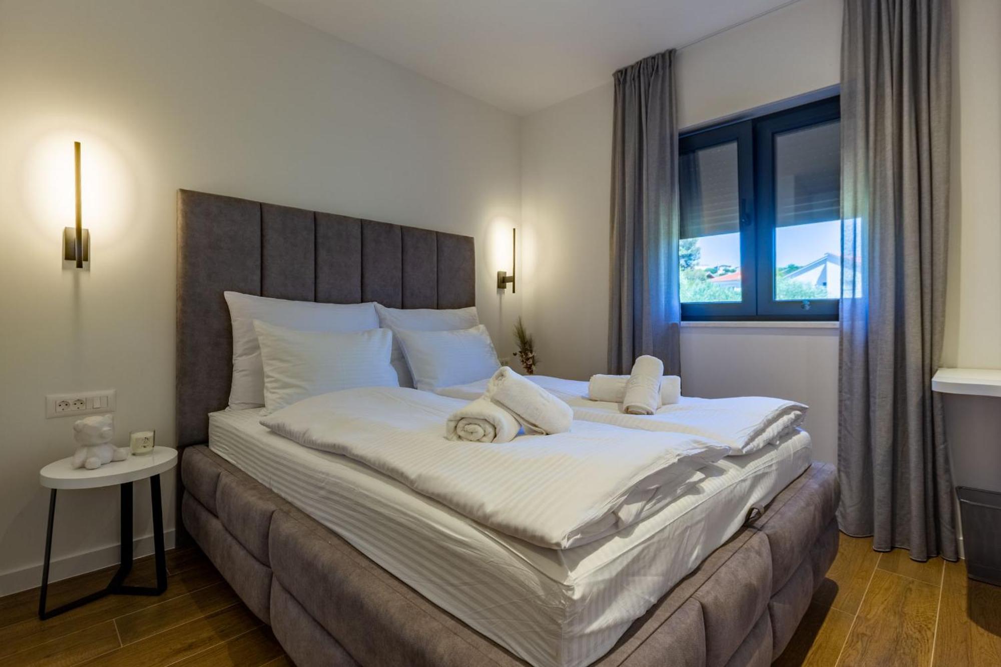 Casa Mia Apartments With Parking Задар Екстериор снимка