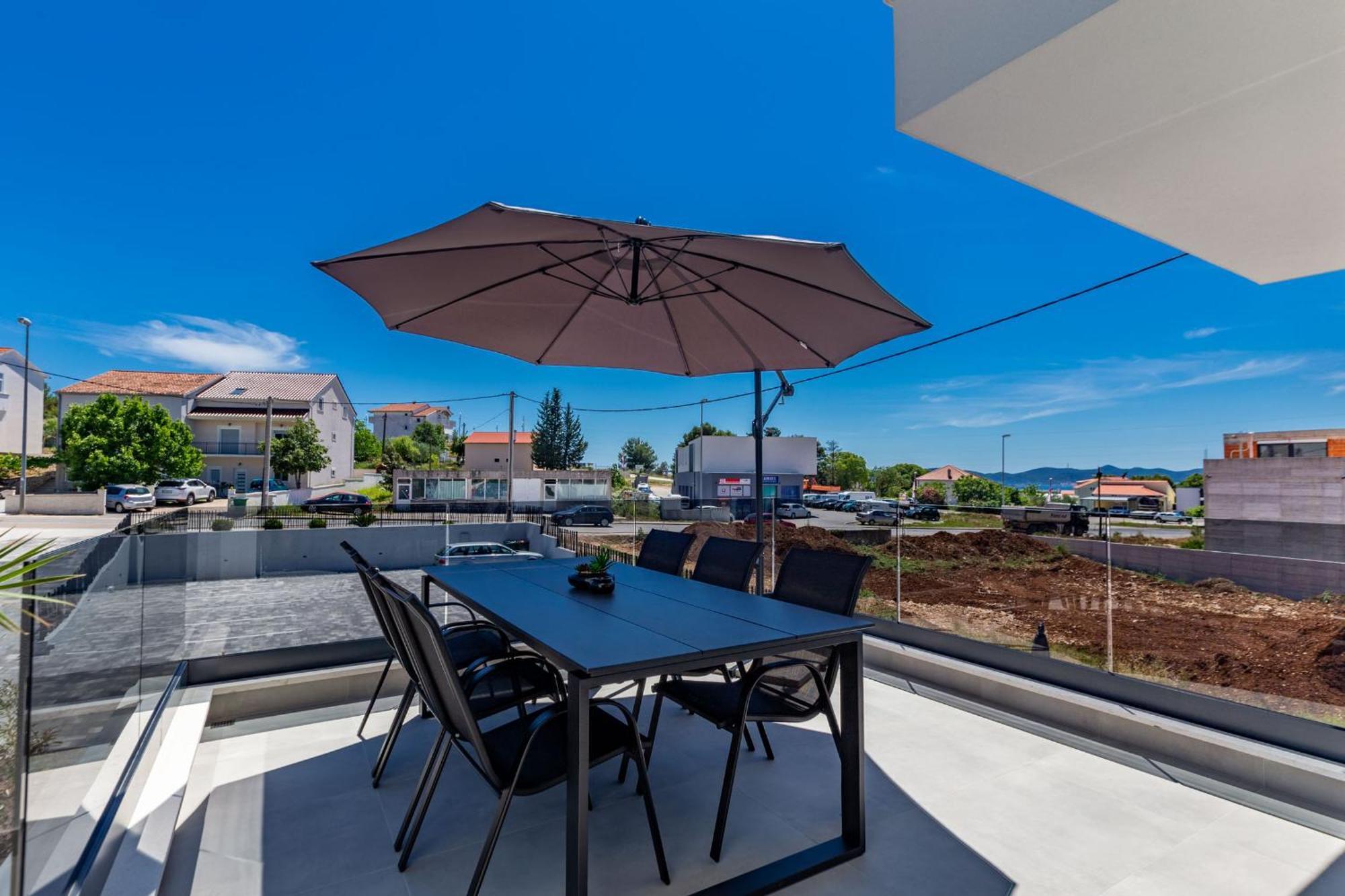 Casa Mia Apartments With Parking Задар Екстериор снимка